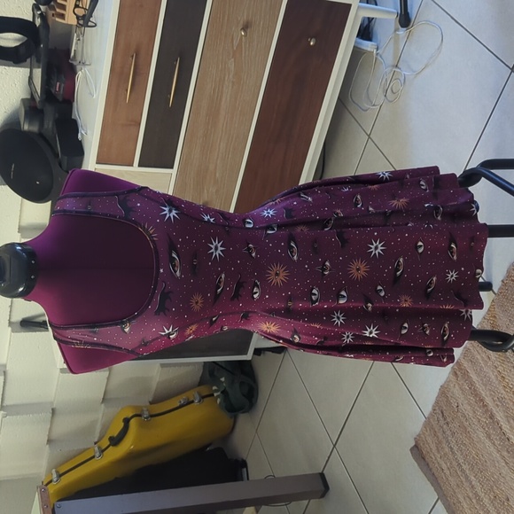 CAT'S EYE VS SNAKALEIDOSCOPE INSIDE OUT DRESS - LIMITED - Picture 5 of 6